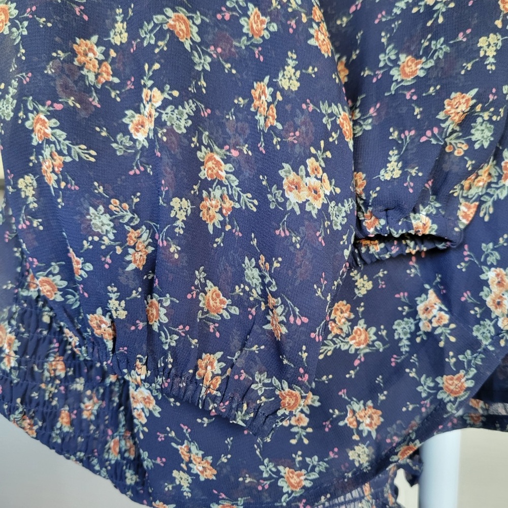Pleione Blouse Women’s Navy Floral Long Sleeve Top Ruffle Smocked Cottage | Sz L - Picture 7 of 13